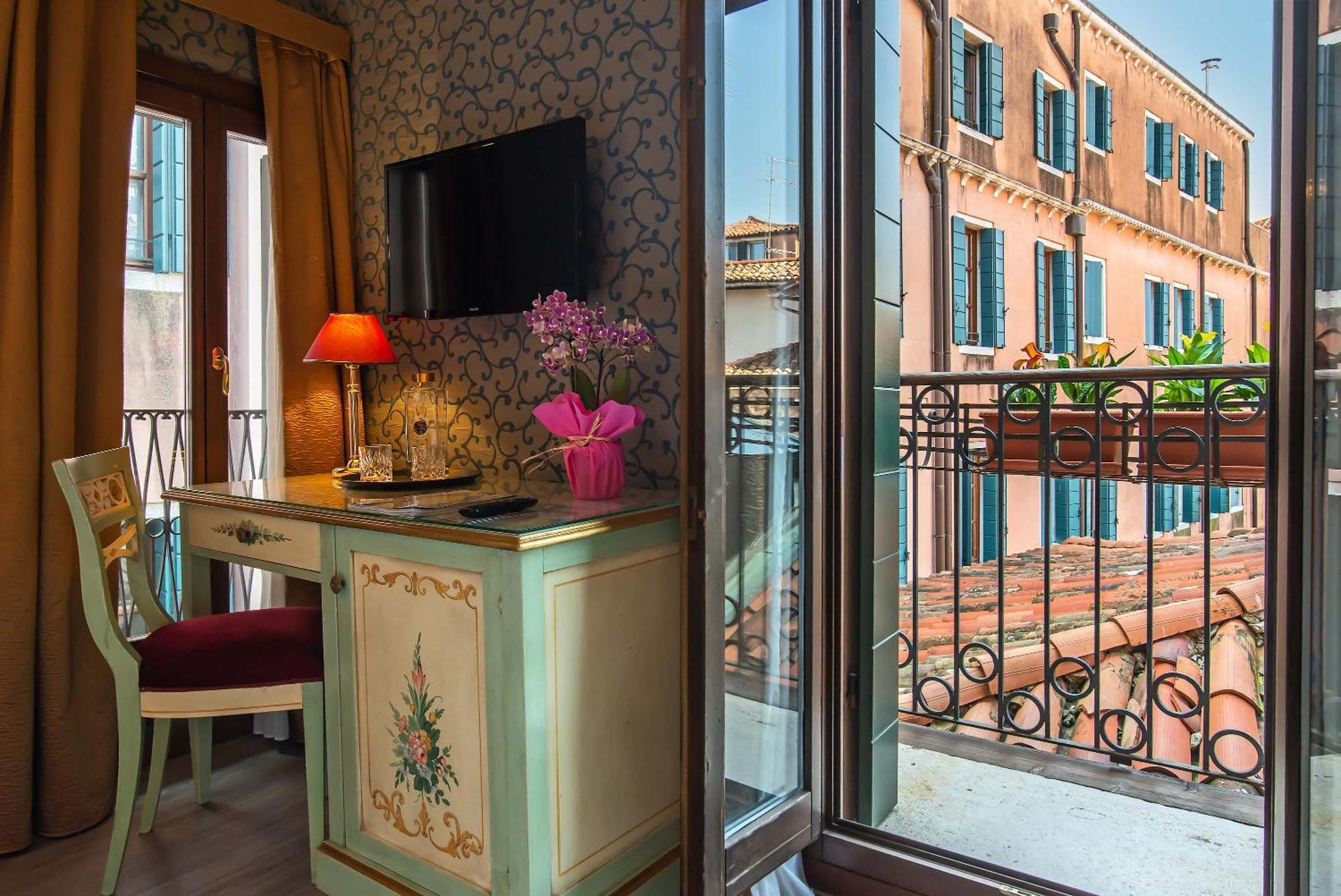 Hotel La Fenice et Des Artistes Venetië Buitenkant foto