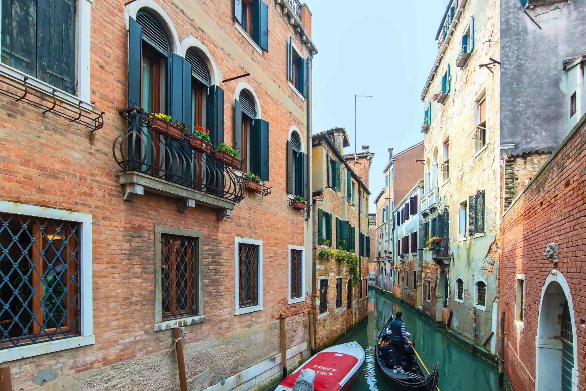 Hotel La Fenice et Des Artistes Venetië Buitenkant foto